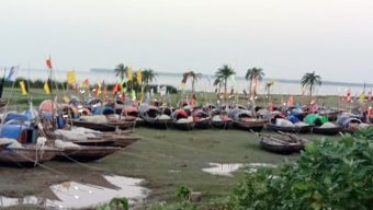 তজুমদ্দিনে অর্ধাহার-অনাহারে জেলে পরিবার